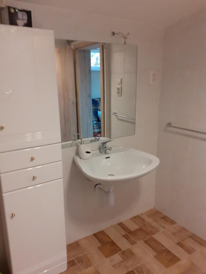Csilla Apartman Balogunyom Екстер'єр фото