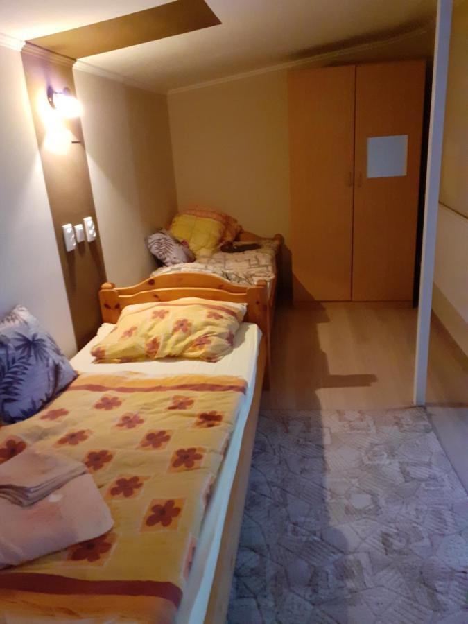 Csilla Apartman Balogunyom Екстер'єр фото