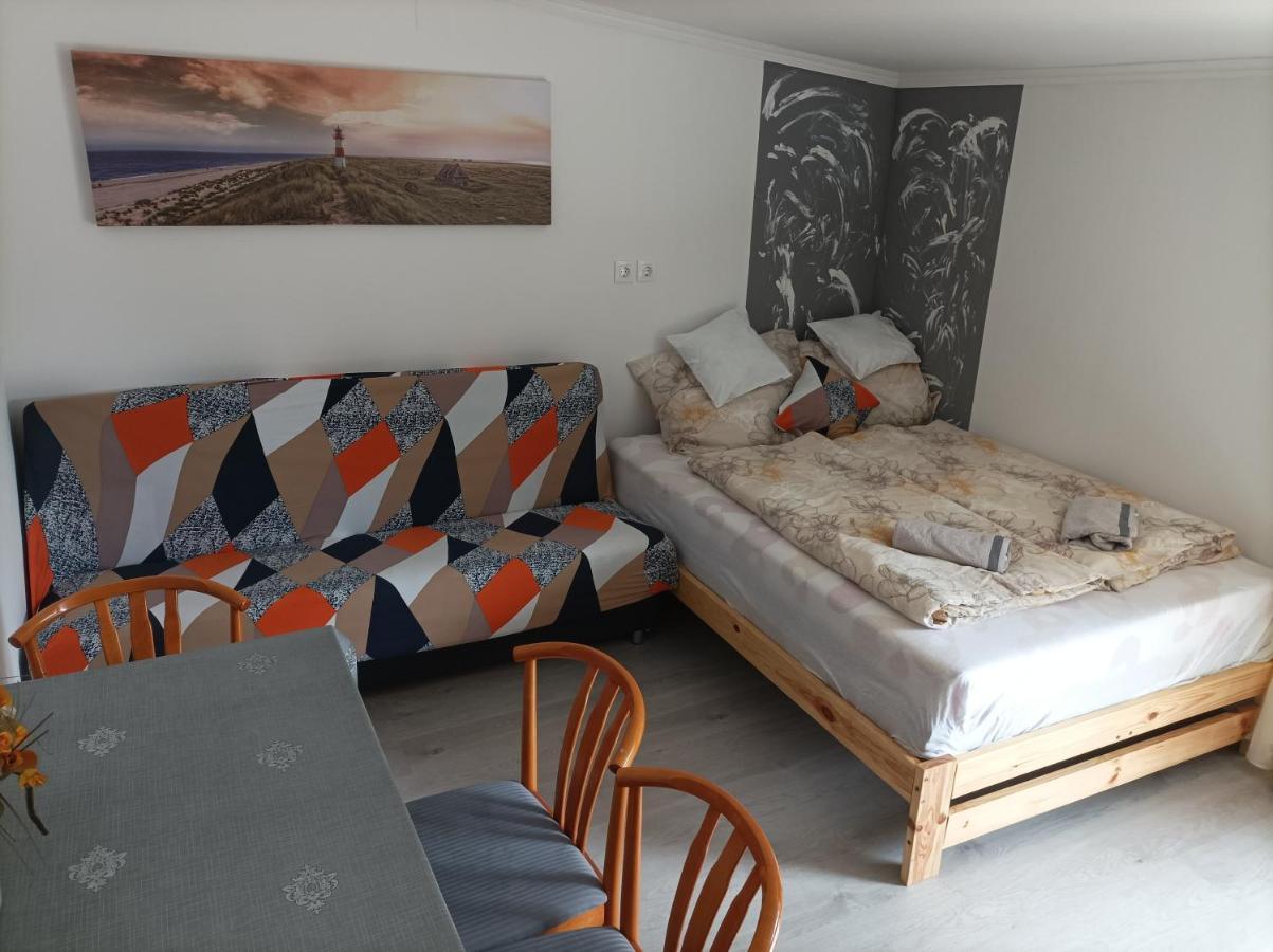 Csilla Apartman Balogunyom Екстер'єр фото