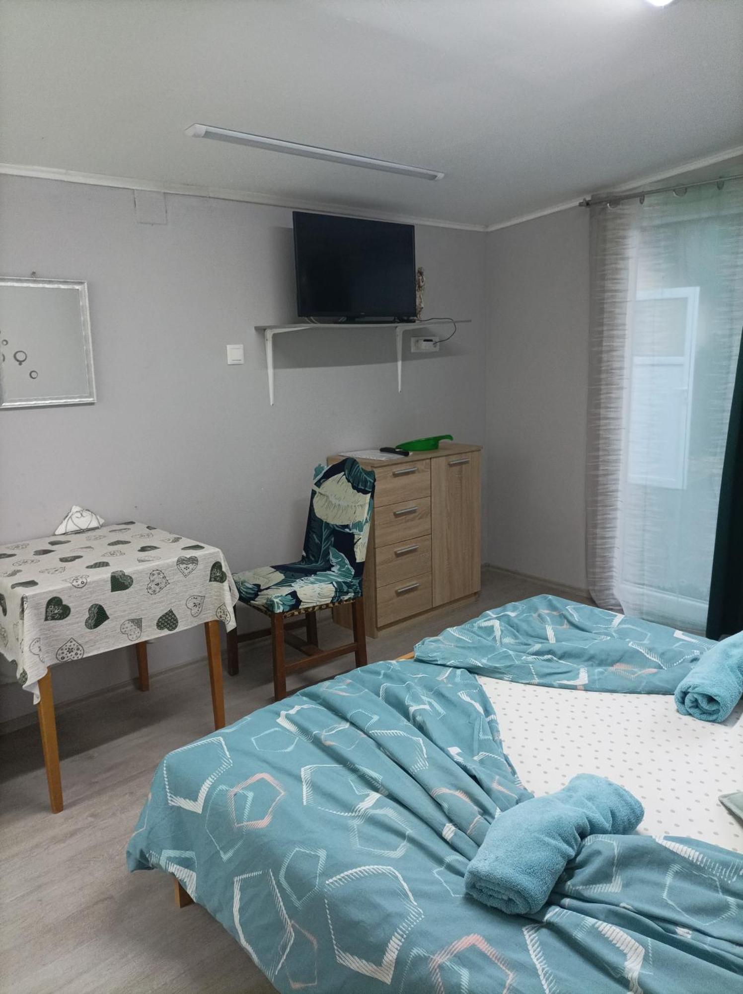 Csilla Apartman Balogunyom Екстер'єр фото